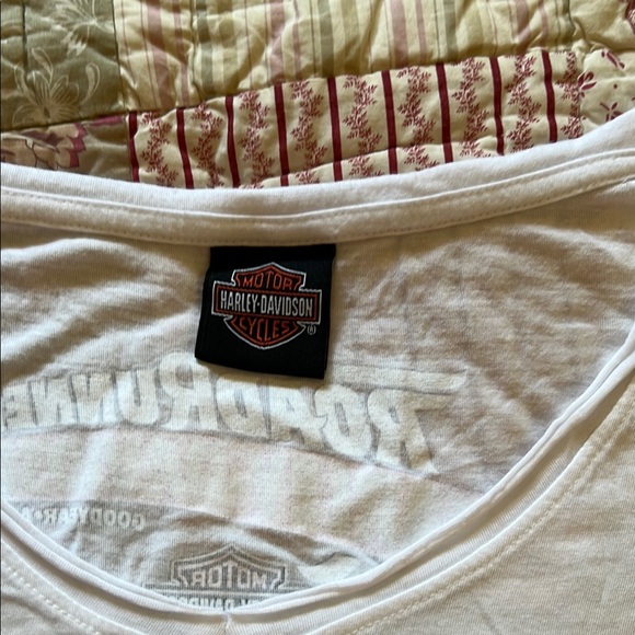 Harley-Davidson White Tee with Green and Purple Logo on bright white shirt - Picture 2 of 6